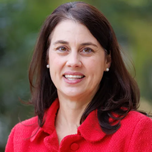 Lauren Gambrell headshot